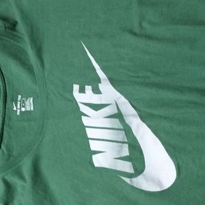 Nike shirt